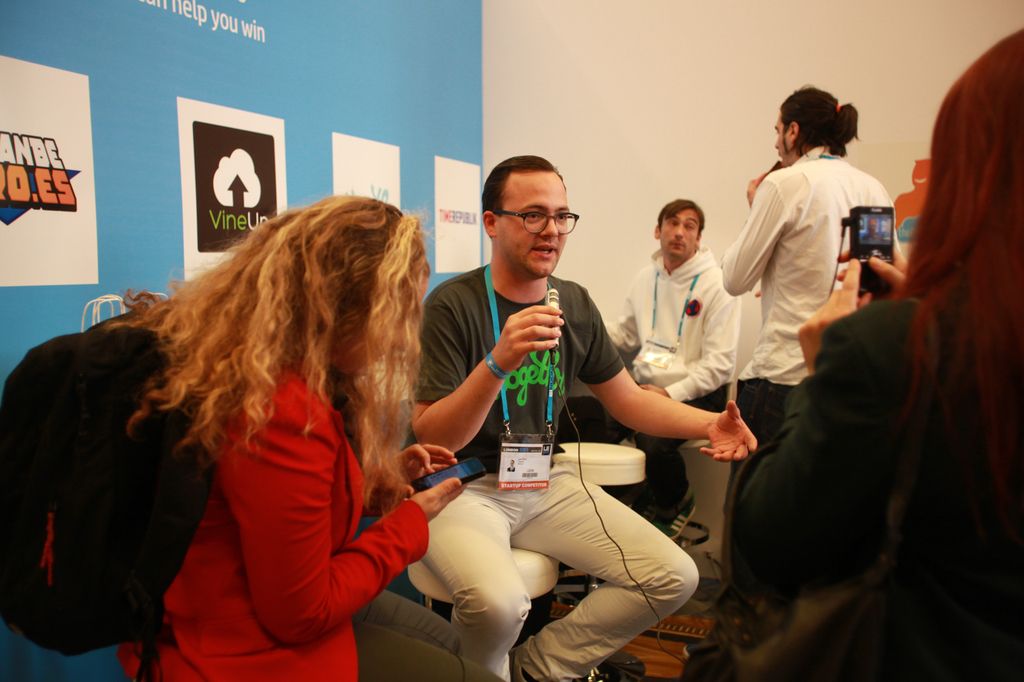 Interview Gratitude: Is Sending a Post-Interview Note Seen as Eagerness?