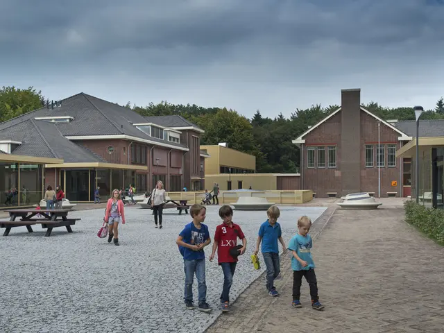 Pupils in Sochi engage in vocational training at an ecological-biological center