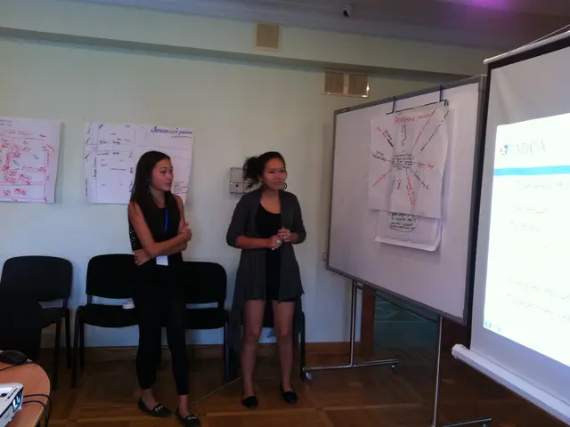 Artificial Intelligence Challenging Data Analysts' Intellectual Capacities?