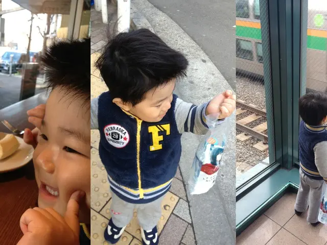 Duchess Deaconie showcases her physique at Ruhrort's parade