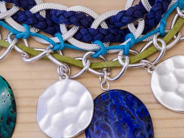 Stock Market Drops Due to Trump Imposing 25% Tariff on Indian Exports, Fear of Trade War Affects...