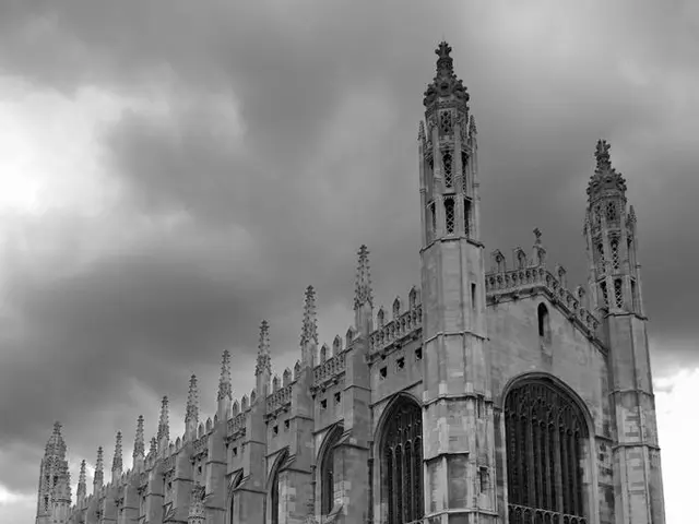 Navigating Mindfulness During Your Work Journey