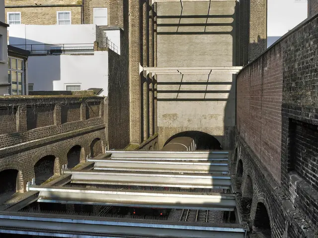 Government in the region advocates unity through education in healthcare and textile industries